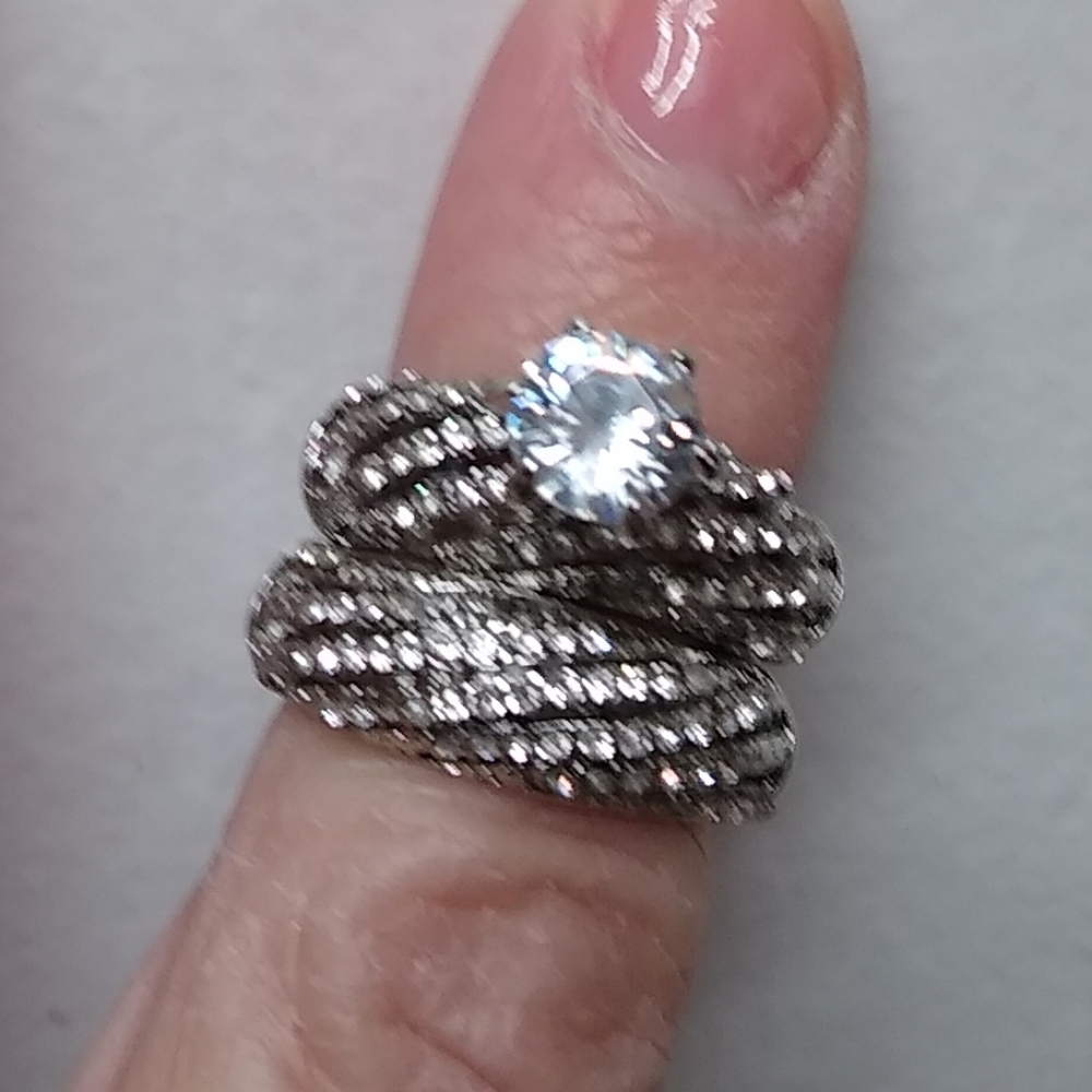 NWT WHITE SAPPHIRE WEDDING RINGS
